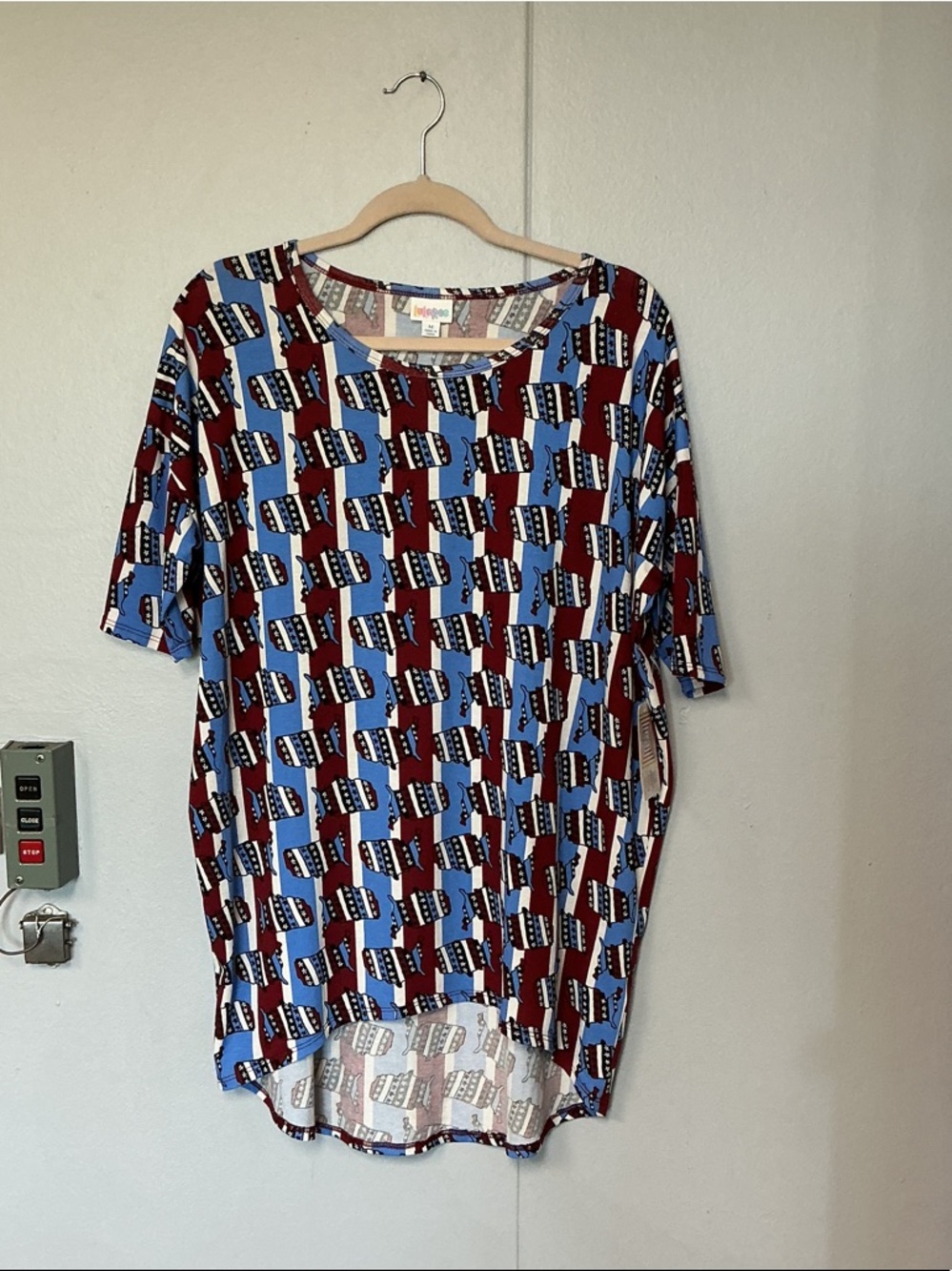 LuLaRoe Tunic with USA Map Print